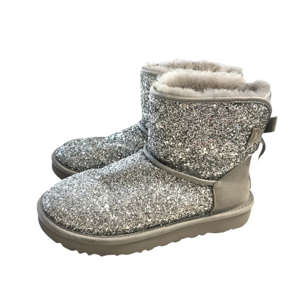 UGG Cosmos Silver Glitter Boots with Bow. Size 6